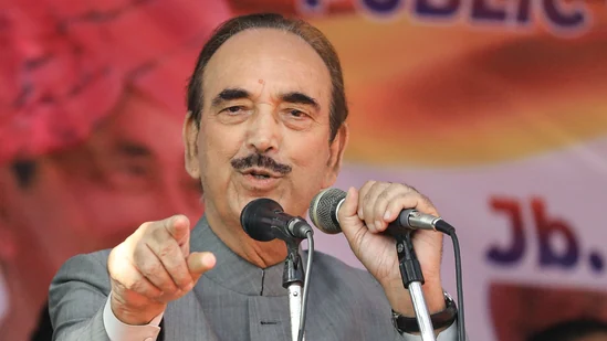 Ghulam Nabi Azad's big announcement after leaving Congress
