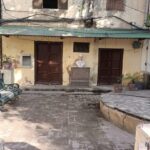 Threatened to blow up this martyr's house with a bomb